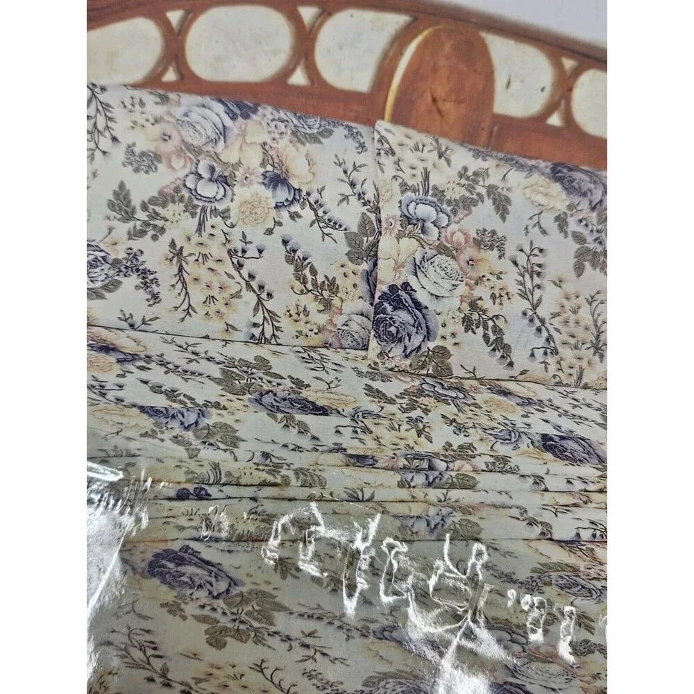 Vtg Signature 3-Piece Twin Size Sheet Set Blue & Green Floral Polyester/Cotton